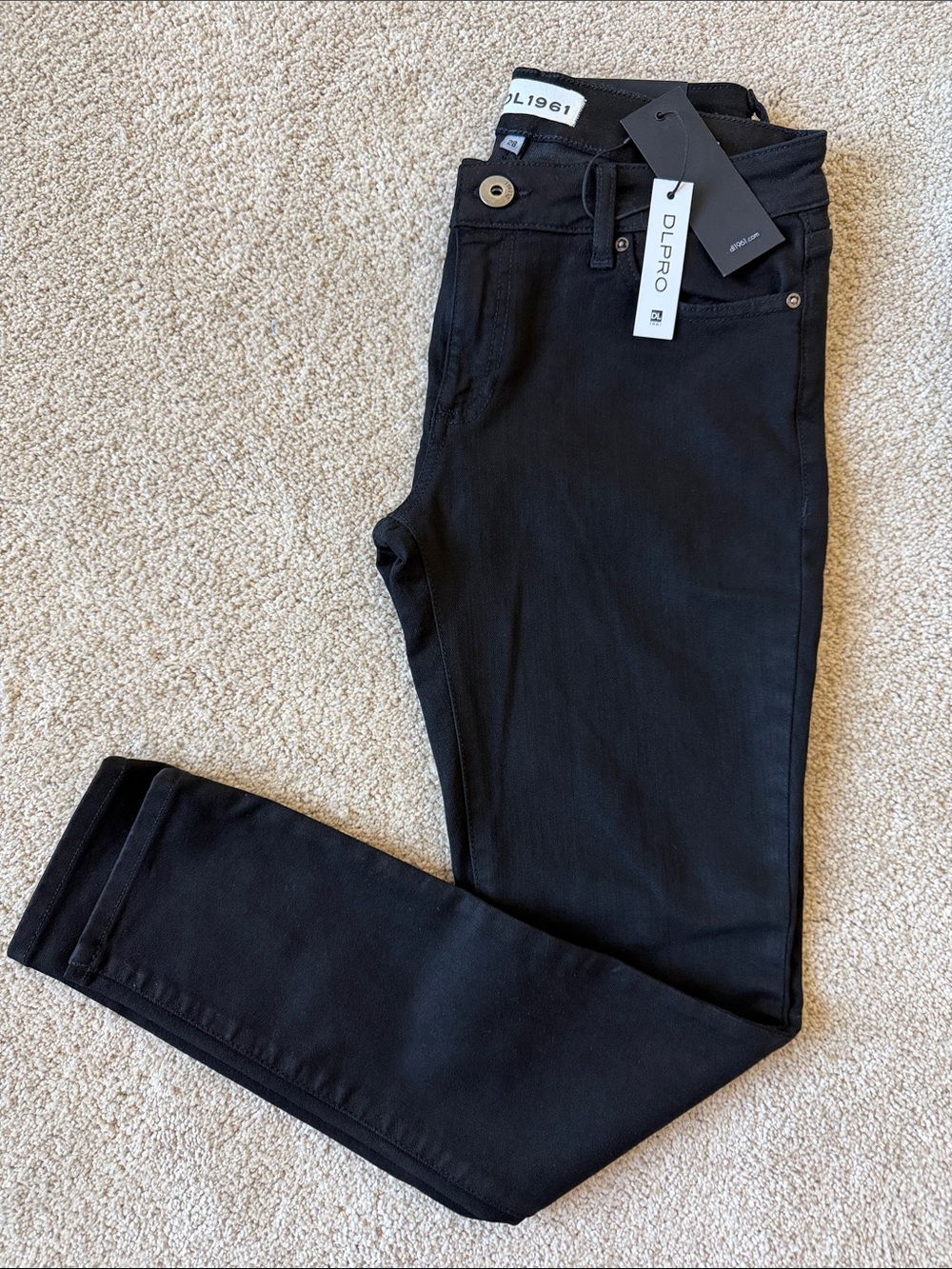 DL1961 Women's Black Skinny Jeans with DL1961 Tag